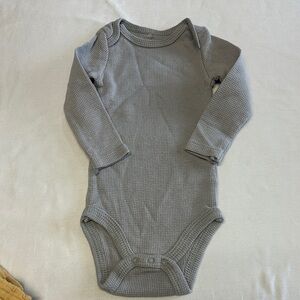 Moon Organics - Gray Long Sleeve Waffle Knit Baby Onesie Shirt